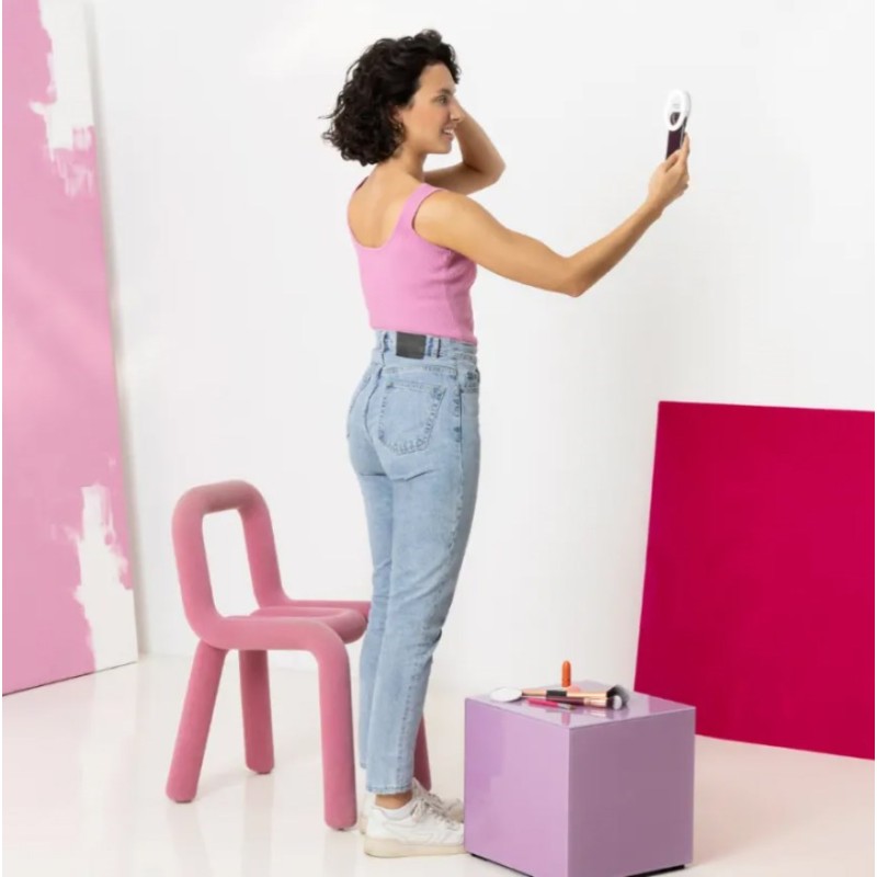 Ecomed by Medisana CM-20E beauty mirror with backlight for selfie/blogging Ecomed by Medisana CM-20E beauty mirror with backlight for selfie/blogging