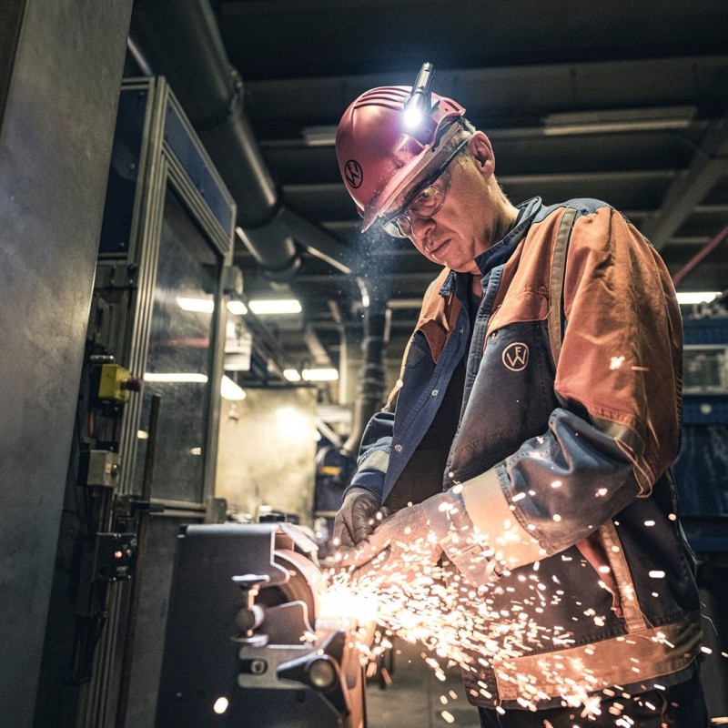 Ledlenser P5R Black Hand flashlight LED