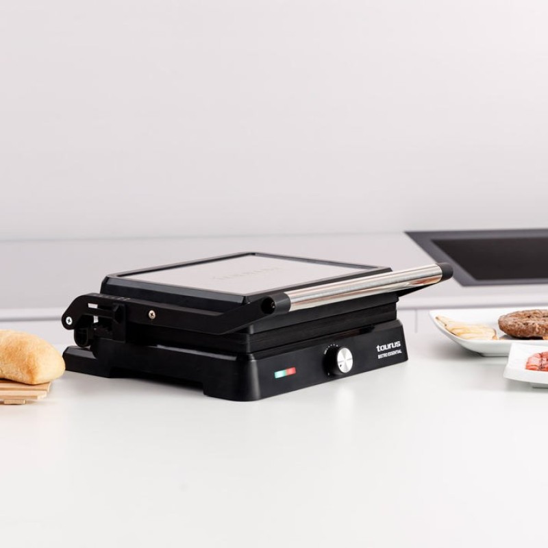 Taurus Bistro Essential 2600W meat and burger grill Taurus Bistro Essential 2600W meat and burger grill