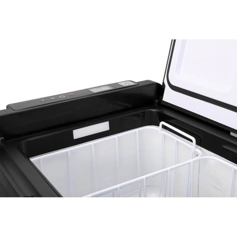YOLCO GCX47 Black Portable compressor fridge YOLCO GCX47 Black Portable compressor fridge