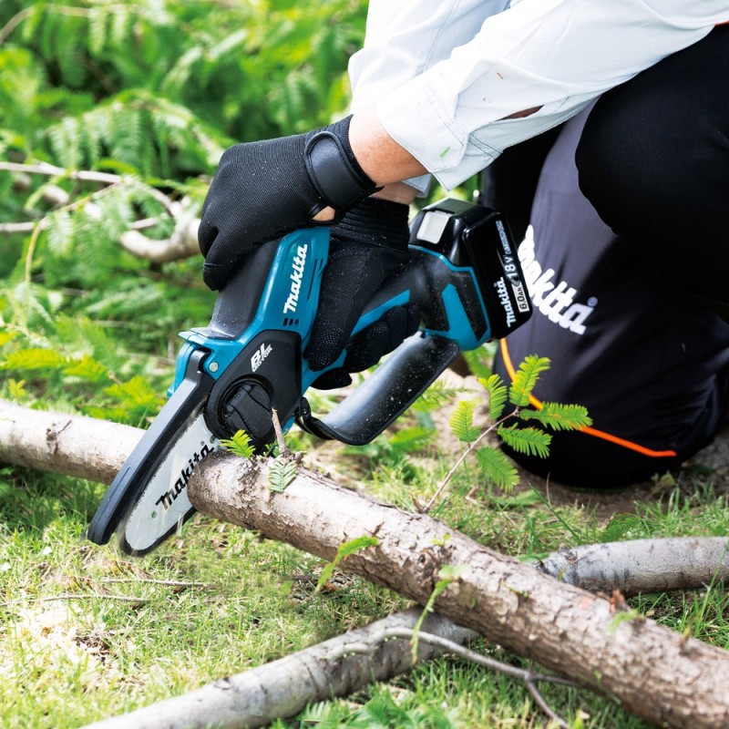 Chainsaw for branches MAKITA DUC101Z01 Blue, Black Chainsaw for branches MAKITA DUC101Z01 Blue, Black