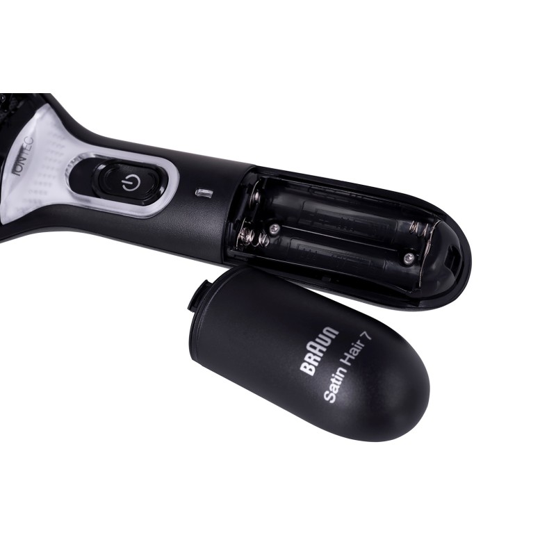 Braun Satin Hair 7 Adult Paddle hairbrush Black 1 pc(s) Braun Satin Hair 7 Adult Paddle hairbrush Black 1 pc(s)