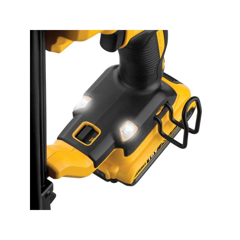 Gwoździarka do wykończeń 18V 2x2Ah DCN680D2 DEWALT Gwoździarka do wykończeń 18V 2x2Ah DCN680D2 DEWALT