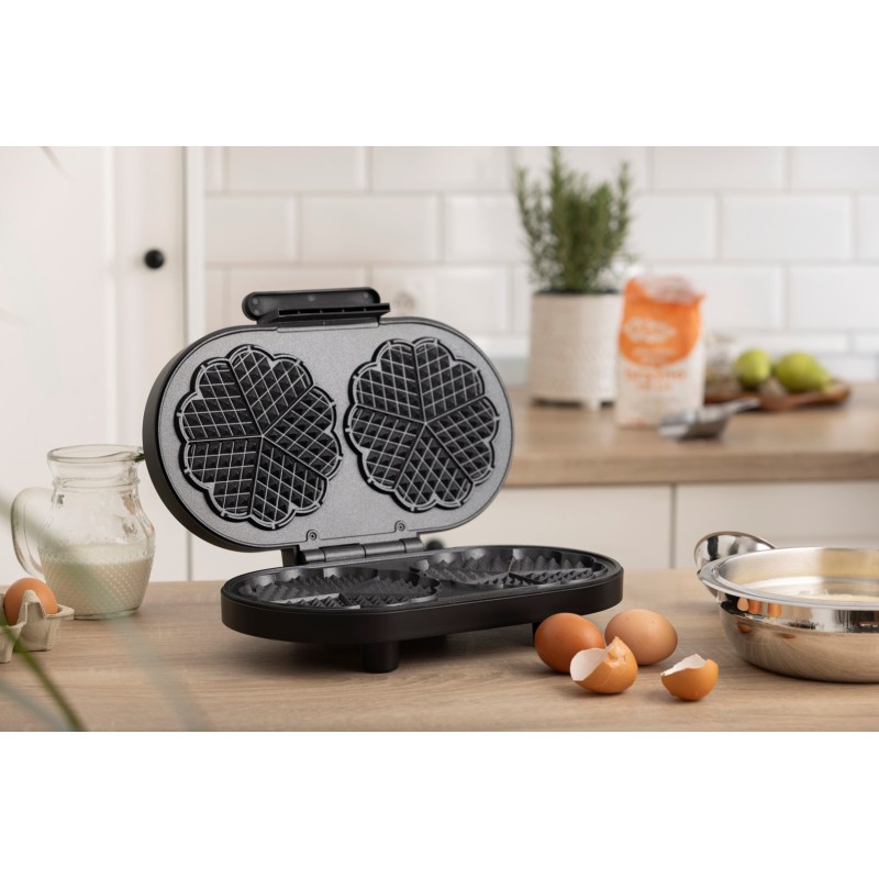 Waffle maker GORENJE WM1200B black, 1200 W