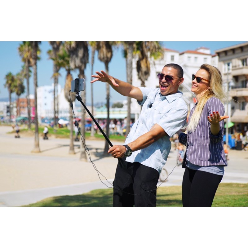 IK Multimedia iRig Mic Lav Black Clip-on microphone IK Multimedia iRig Mic Lav Black Clip-on microphone