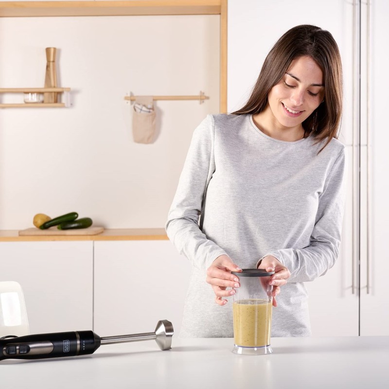 Immersion blender Black+Decker BXHB800E (800W; black) Immersion blender Black+Decker BXHB800E (800W; black)