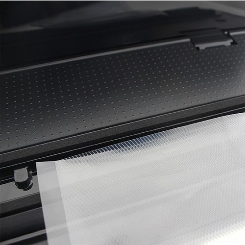 Adler CR4470 vacuum sealer White Adler CR4470 vacuum sealer White