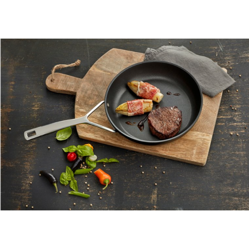 Non-stick frying pan DEMEYERE ALU PRO 5 40851-024-0 - 24 CM Non-stick frying pan DEMEYERE ALU PRO 5 40851-024-0 - 24 CM