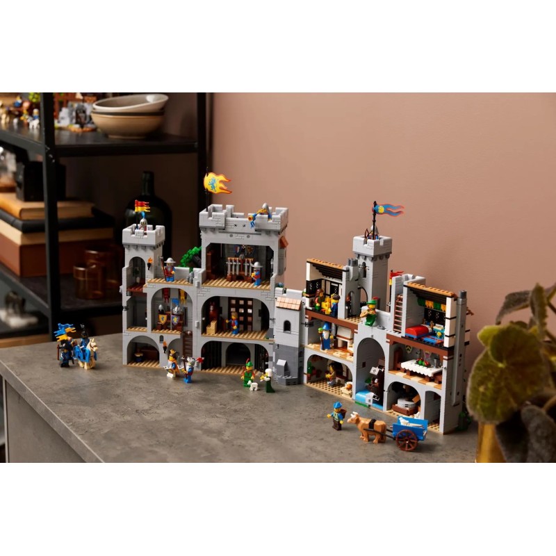 LEGO ICONS 10305 Lion Knights' Castle LEGO ICONS 10305 Lion Knights' Castle