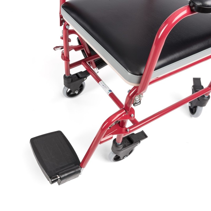 Toilet wheelchair FS 692 Toilet wheelchair FS 692