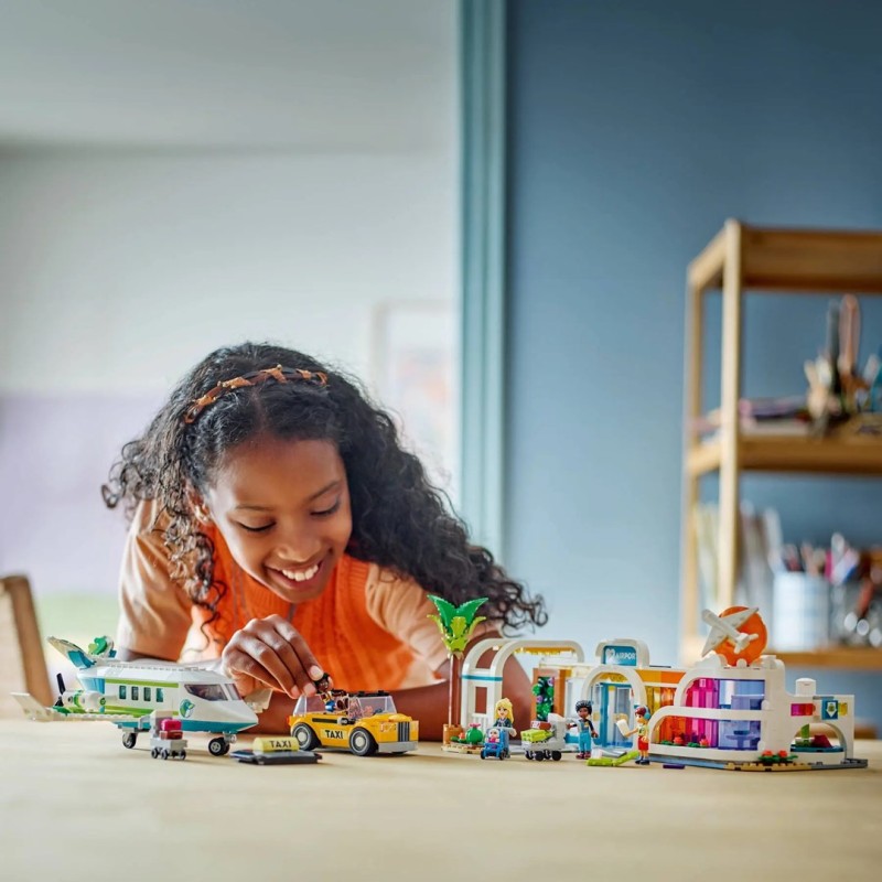 LEGO FRIENDS 42656 Heartlake City Airport and Airplane LEGO FRIENDS 42656 Heartlake City Airport and Airplane