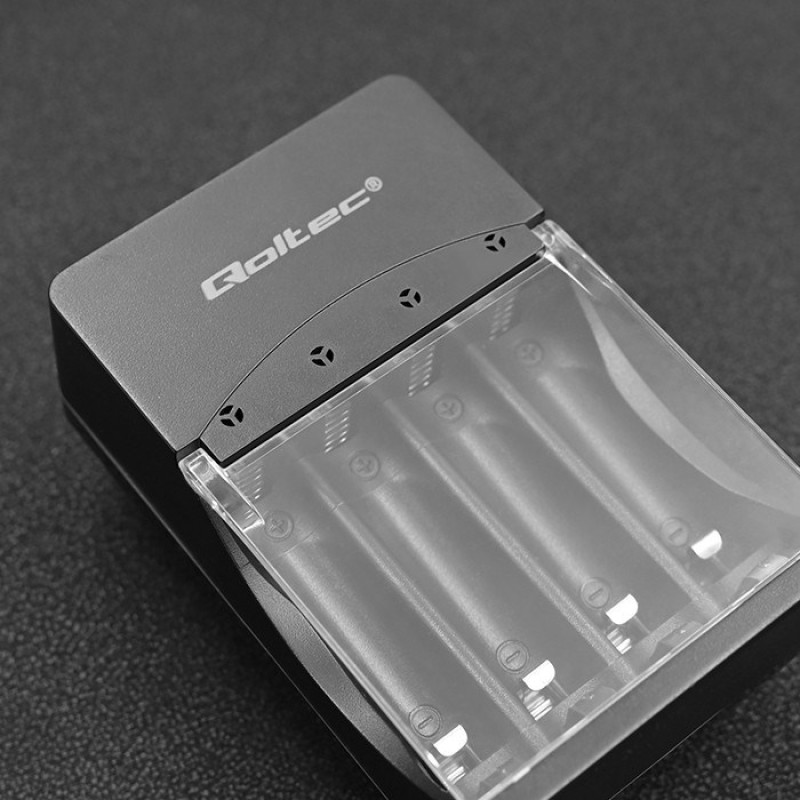 Qoltec 50653 Battery Charger for Ni-MH type R03/AAA R6/AA Qoltec 50653 Battery Charger for Ni-MH type R03/AAA R6/AA