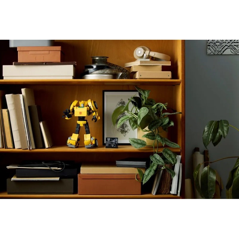 LEGO ICONS 10338 Bumblebee LEGO ICONS 10338 Bumblebee