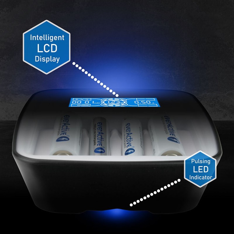 Charger Nitecore UMS4 Charger Nitecore UMS4