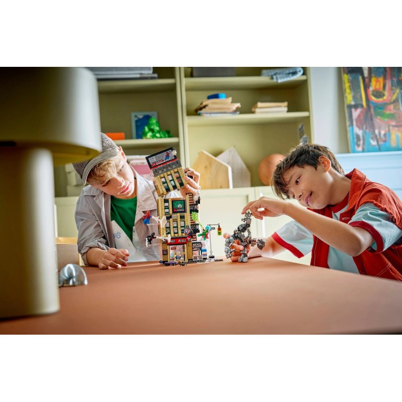 LEGO MARVEL 76342 Spider-Man vs. Mysterio: The Daily Bugle