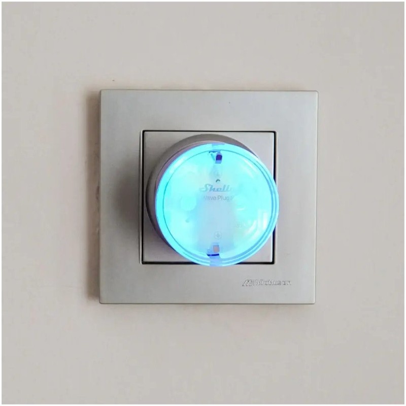 Shelly Wave Plug S - Z-Wave 800 smart socket Black