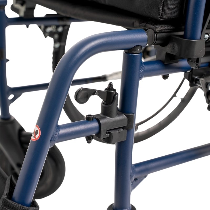 Lightweight alloy wheelchair NAVY1 46 cm Lightweight alloy wheelchair NAVY1 46 cm