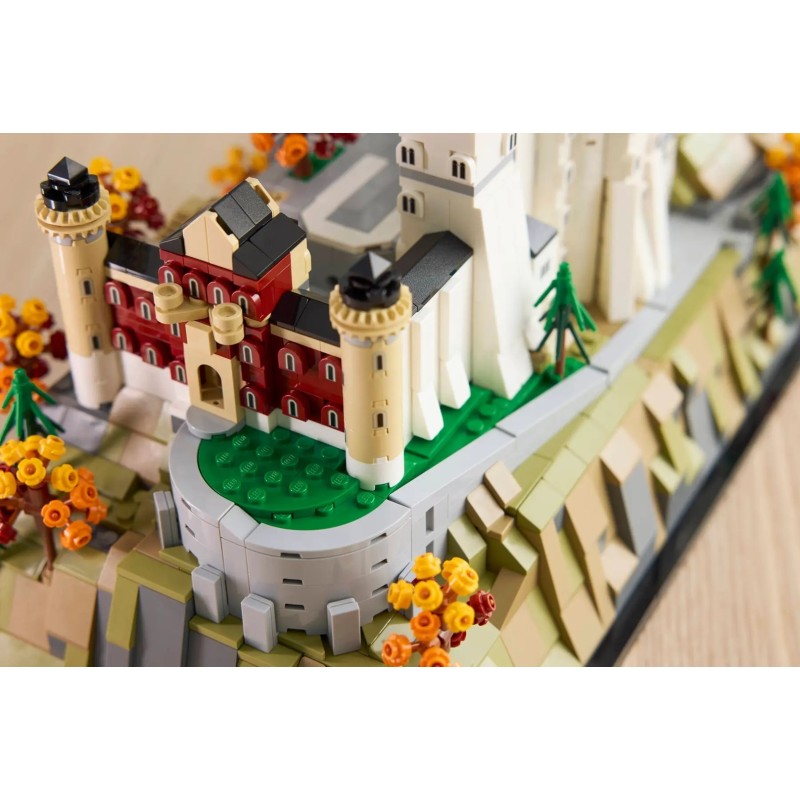 LEGO ARCHITECTURE 21063 Neuschwanstein Castle