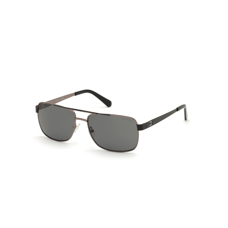 MAN SUNGLASSES GUESS GU6968-5808D (Lens/Bridge/Temple) 58/16/145 mm) MAN SUNGLASSES GUESS GU6968-5808D (Lens/Bridge/Temple) 58/16/145 mm)