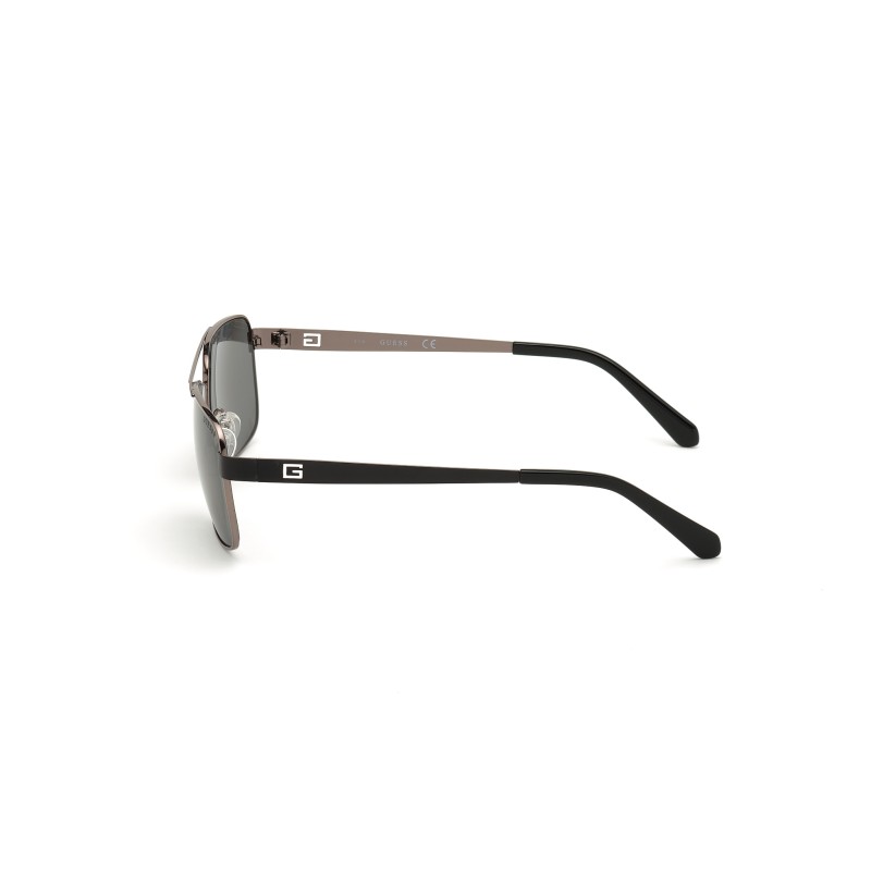 MAN SUNGLASSES GUESS GU6968-5808D (Lens/Bridge/Temple) 58/16/145 mm) MAN SUNGLASSES GUESS GU6968-5808D (Lens/Bridge/Temple) 58/16/145 mm)