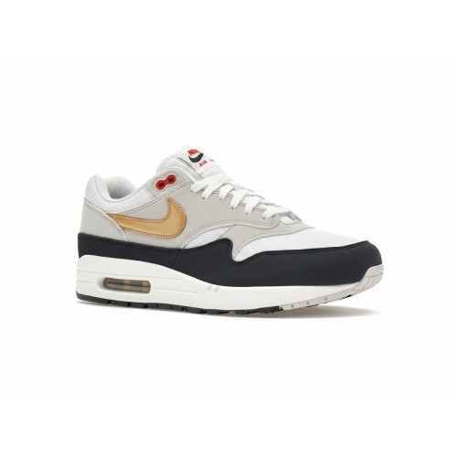 Nike Air Max 1 Sneakers White Gold Black Nike Air Max 1 Sneakers White Gold Black